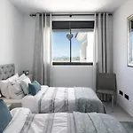 Lae23i- Modern In Luxury Urbanisation Appartement *