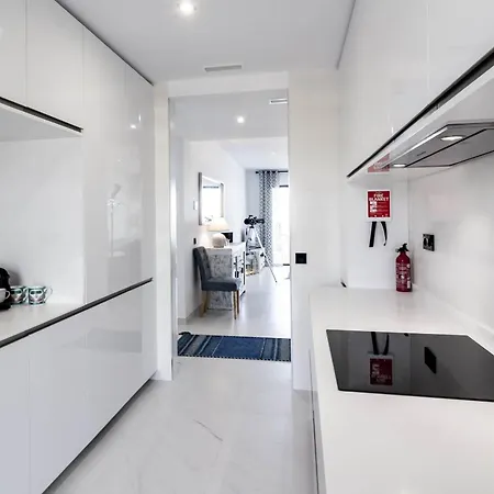 Lae23I- Modern Apartment In Luxury Urbanisation אסטפונה