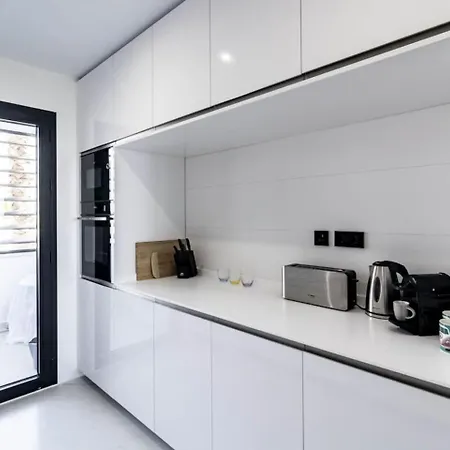 Lae23i- Modern In Luxury Urbanisation 에스테포나