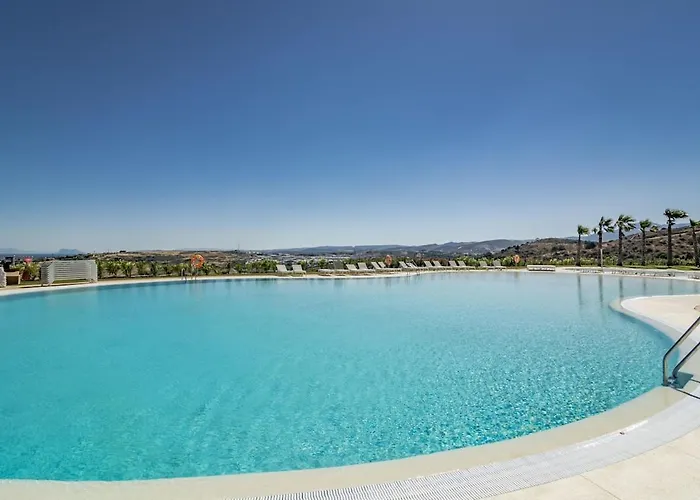 Lae23i- Modern In Luxury Urbanisation Естепона