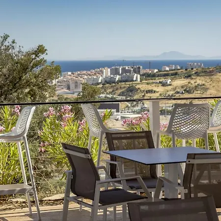 Lae23i- Modern In Luxury Urbanisation Estepona